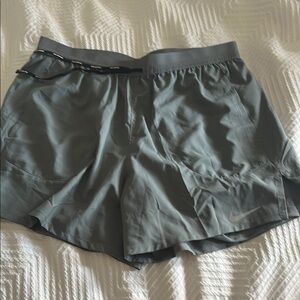 Men’s Nike 2-in-1 Running Shorts - Slate Gray Large (5 inch inseam) NWT